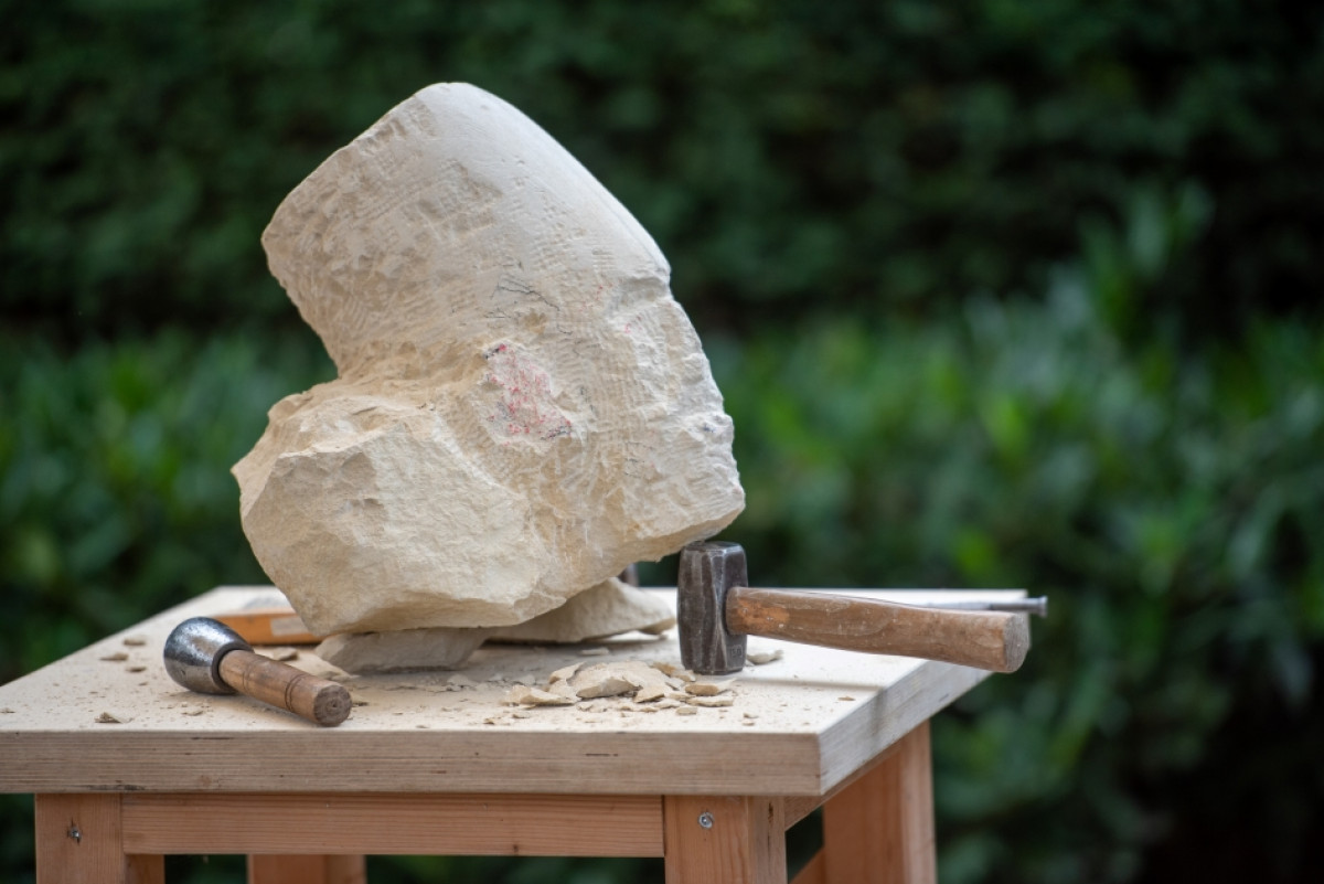 Holz und Stein im Dialog (Stein)