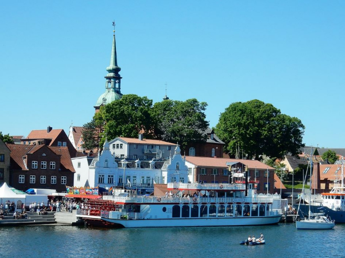 Spurensuche: Von Oldenburg (Oldb) nach Oldenburg (Schleswig-Holstein)